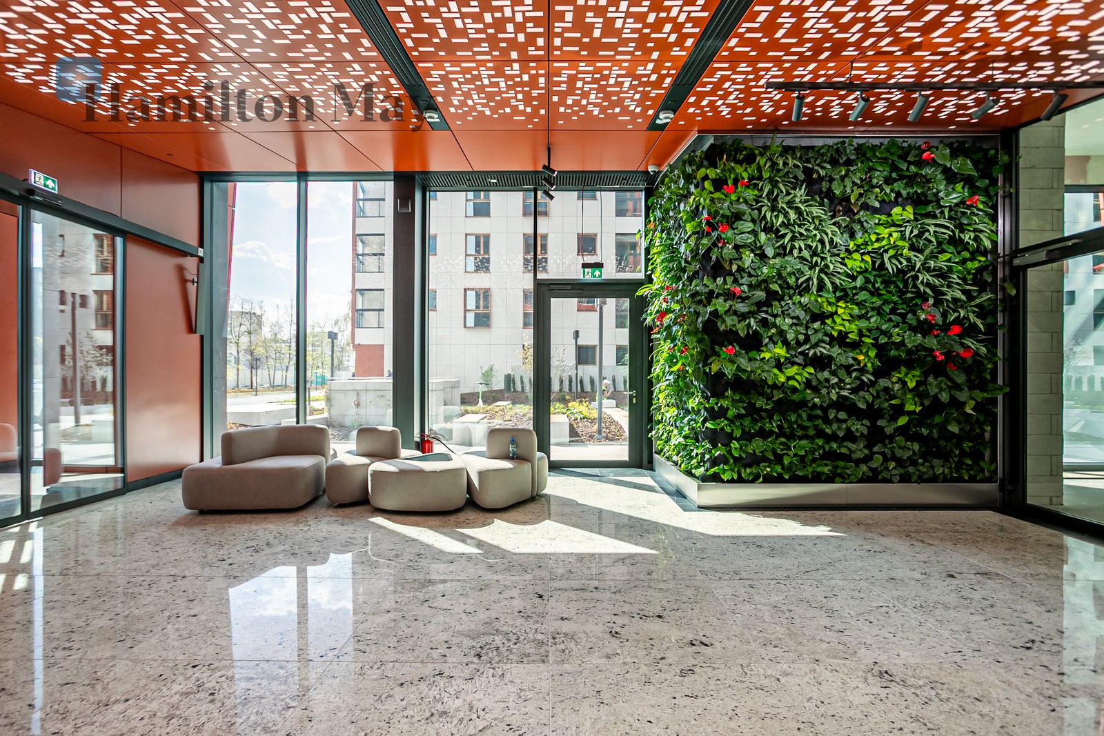 Towarowa Square – the Heart of a New, Sustainable Warsaw - slider