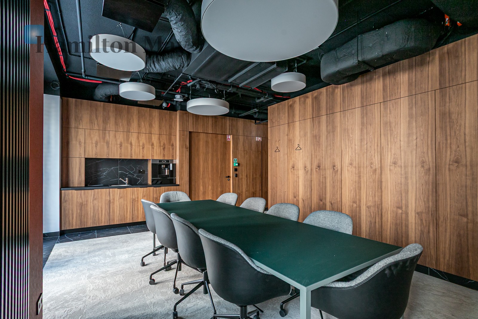 Towarowa Square – the Heart of a New, Sustainable Warsaw - slider