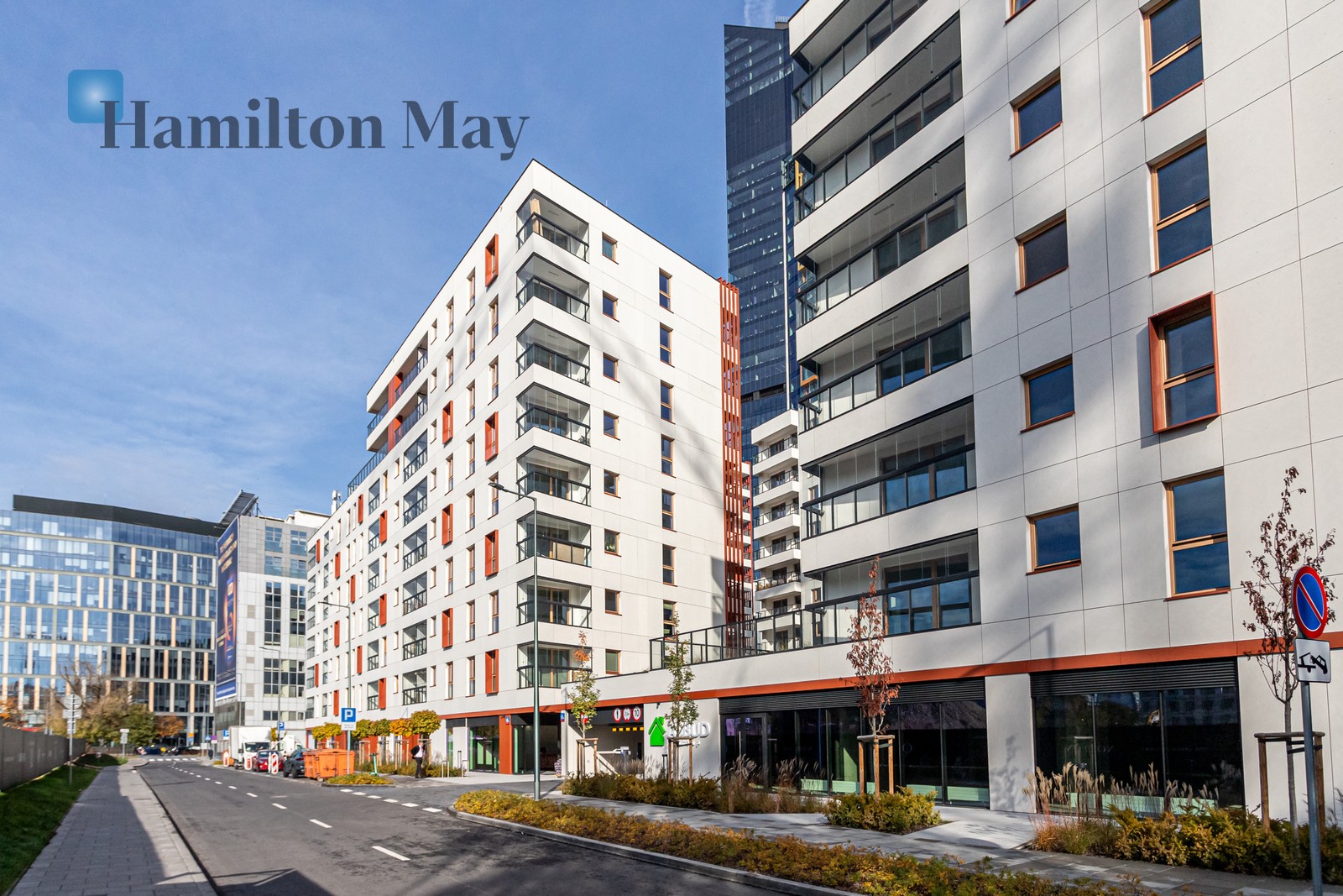 Towarowa Square – the Heart of a New, Sustainable Warsaw - slider