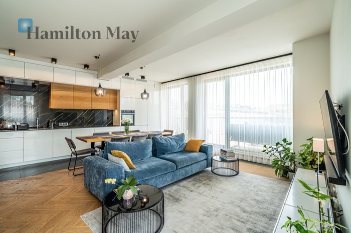 Street: Michała Stachowicza Region: Zwierzyniec Distance to centre: 1.22 km Level: 4 Price: 10000 PLN Bedrooms: 2 Bathrooms: 2 Size: 86m2 Price/m2: 116 PLN - slider