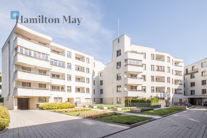 City: Kraków Street: Kazimierza Pułaskiego Region: Dębniki Level: 4 Status: existing Number of units: 91 Price on application Rental price from: nullPLN Avg. rental price/m2: nullPLN