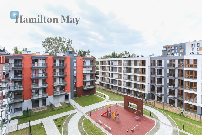 City: Kraków Street: Rakowicka Region: Stare Miasto Subregion: Warszawskie Level: 6 Status: existing Number of units: 48 Rental price from: 2150PLN Avg. rental price/m2: 64PLN