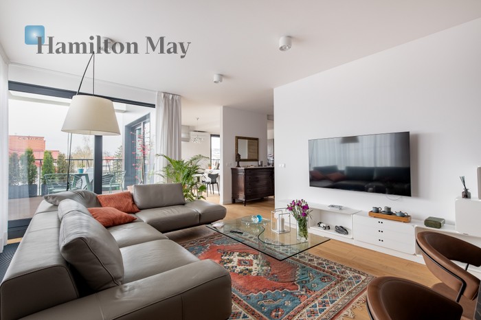 City: Kraków Street: Jerzego Samuela Bandtkiego Region: Bronowice Distance to centre: 3.23 km Level: 3 Price: 2680000 PLN Bedrooms: 2 Bathrooms: 2 Size: 114m2 - slider