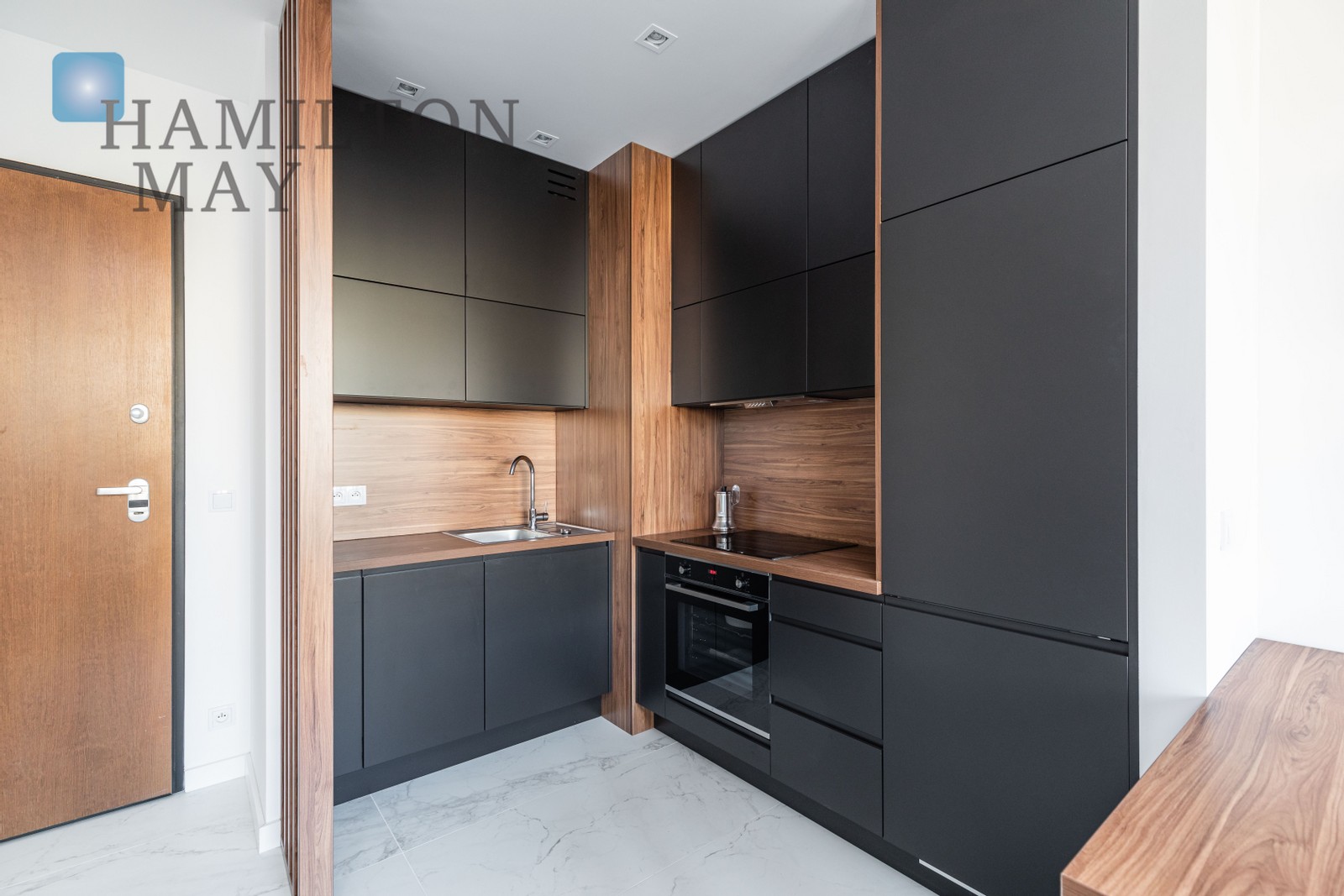 A designer, one bedroom apartment located in the Browary Warszawskie investment Warsaw for rent